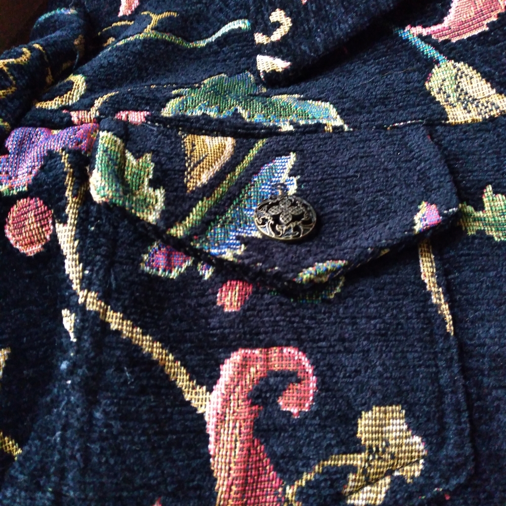 Jacket - Picture 3 of 4